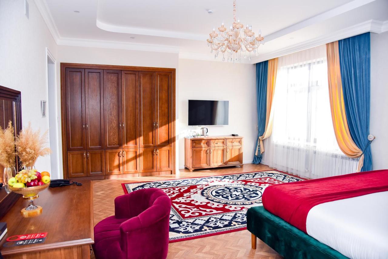 Boutique Hotel Silk Way Turkistan Exterior photo